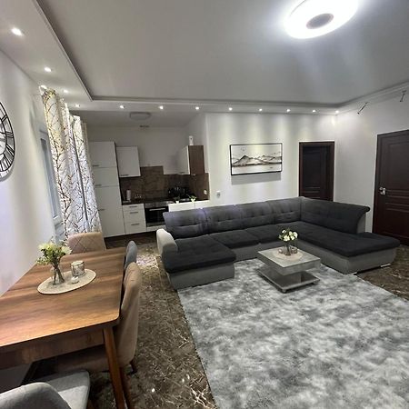 Adam'S Ferienapartments Bad Schallerbach Bagian luar foto