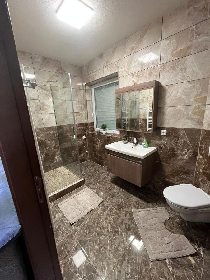Adam'S Ferienapartments Bad Schallerbach Bagian luar foto